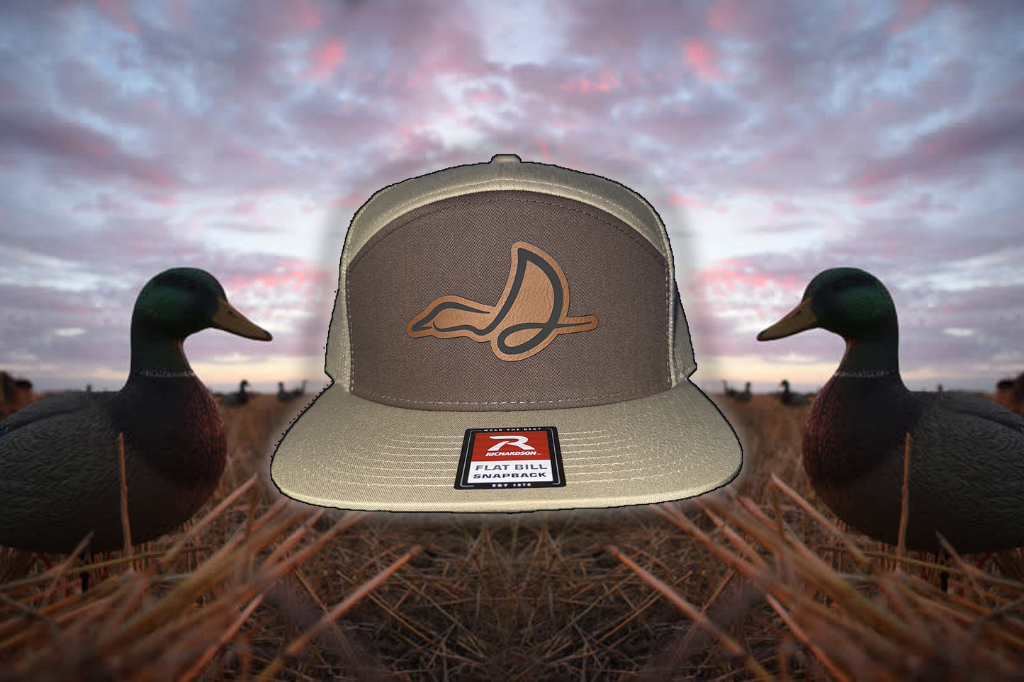 7 Panel with Duck Logo